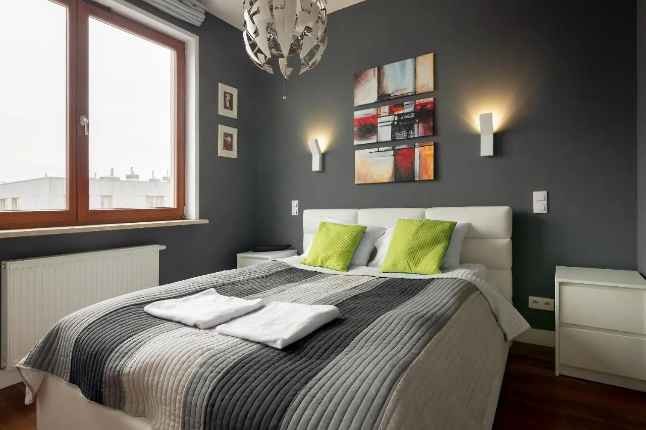 Hlonda Deluxe Apartment With Terrace Warsaw